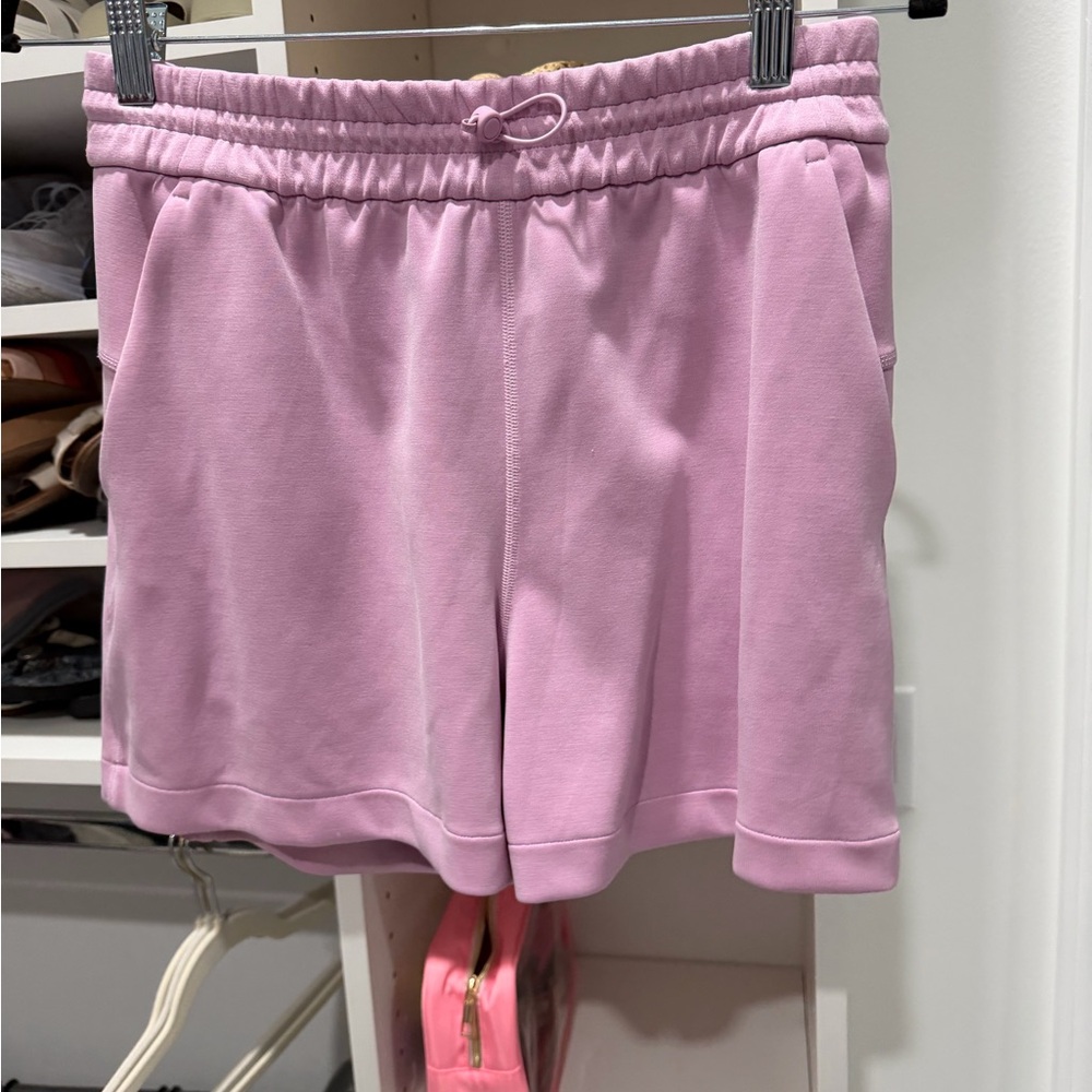 Lululemon Vitapink Softstreme High-Rise Short 4”